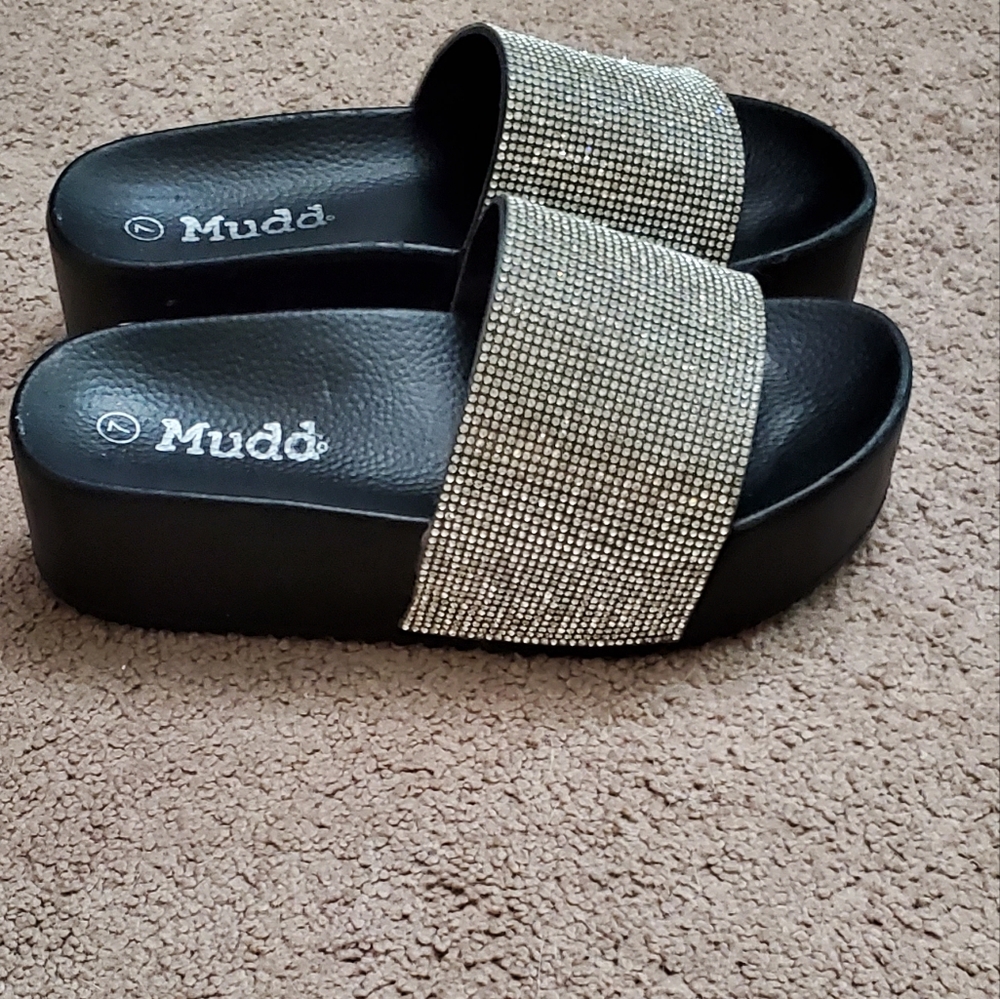 Mudd Rhinestone Platform Slides size 7 - Picture 3 of 3